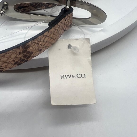 RW & Co. Snakeskin Pattern Bonded Leather Belt Silver Oval Buckle Brown NEW NWT - Picture 3 of 7